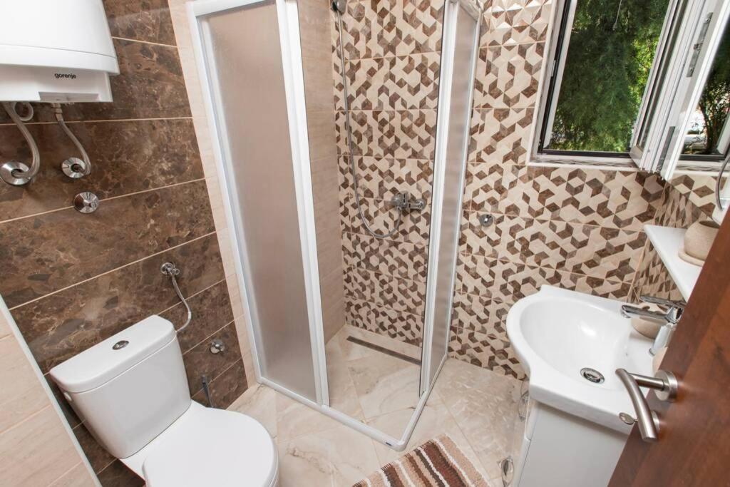 Apartment Milos Котор Экстерьер фото